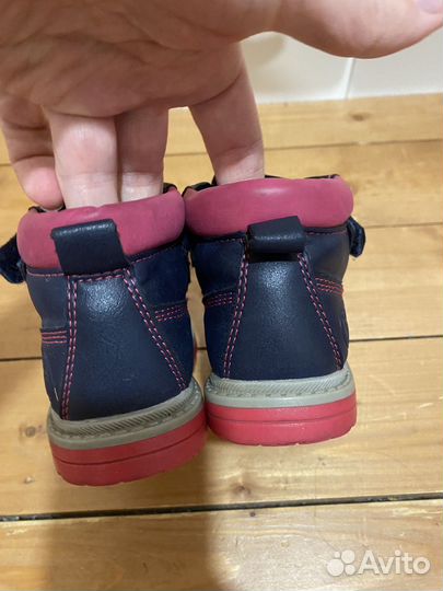 Ботинки для девочки
