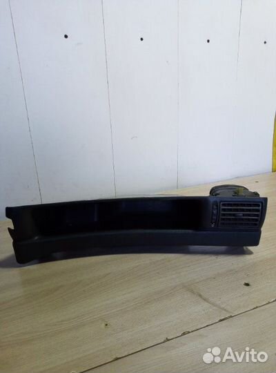 Накладка торпеды правая Daewoo Nexia седан 1 2006