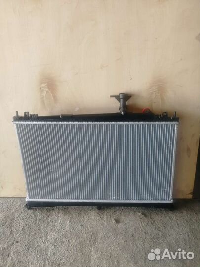 Радиатор охлаждения двигателя Mazda 6, Мазда 6
