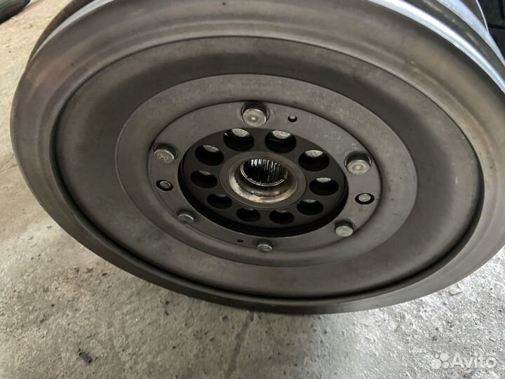 Двухмассовый маховик 0B5 на DL501