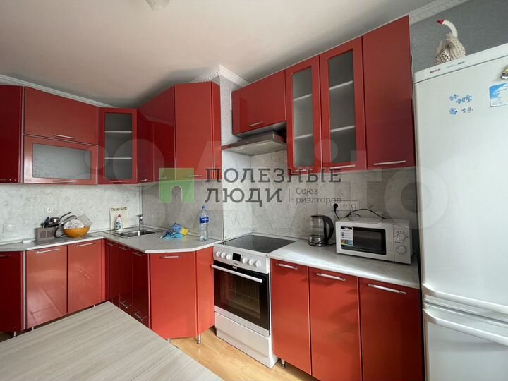 2-к. квартира, 75 м², 8/14 эт.