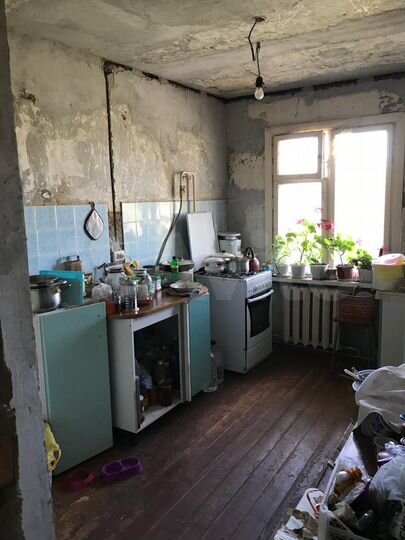 2-к. квартира, 52 м², 3/3 эт.