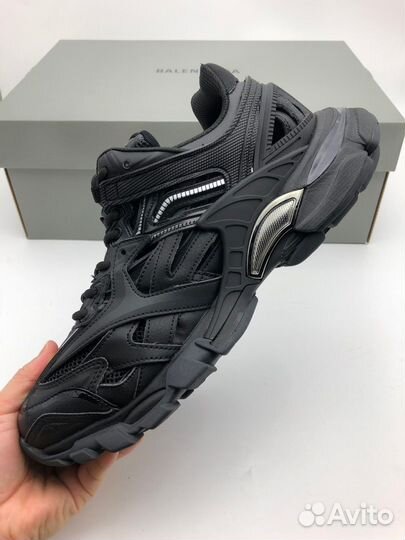 Кроссовки Balenciaga Track 2