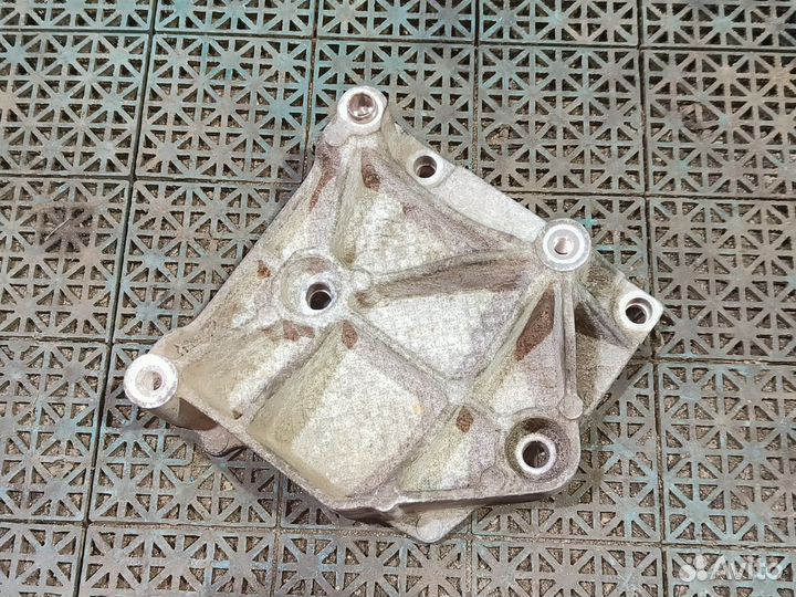 Кронштейн кондиционера Сitrоеn С4 1.6