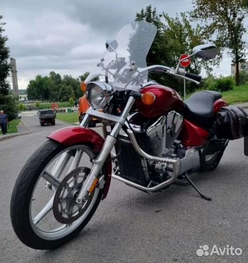 Honda VTX 1300 saber