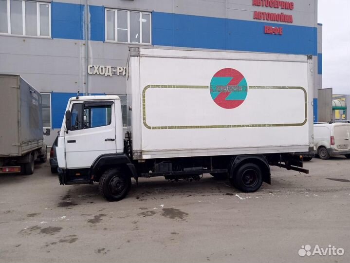 Mercedes-Benz 809, 1992