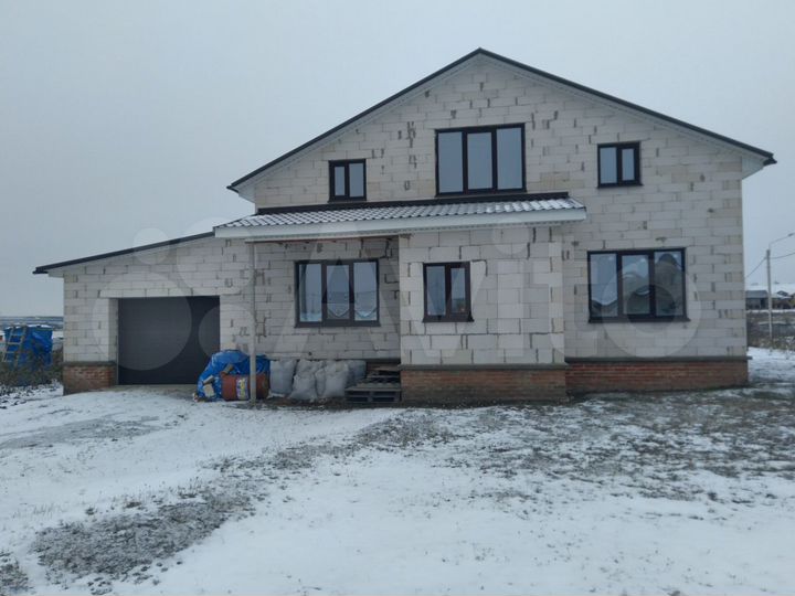 Дом 260 м² на участке 16 сот.