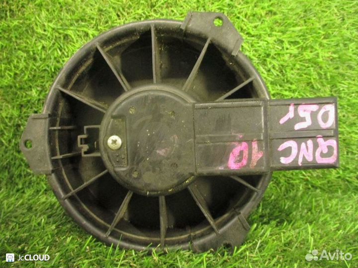 Мотор печки на daihatsu boon M300S 1KR-FE