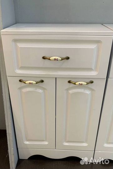 Тумба напольная