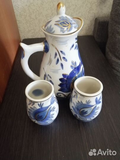Винтажный набор кувшин и стаканы 