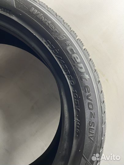 Hankook Winter I'Cept Evo2 W320A SUV 255/45 R20 105V