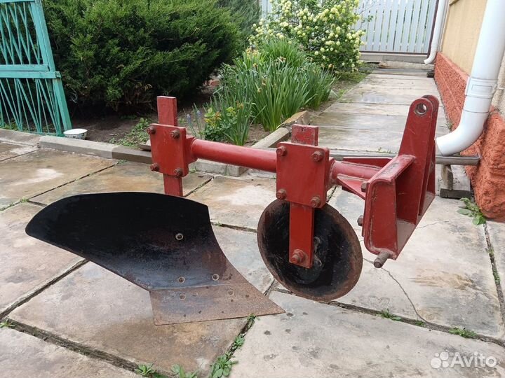 Плуг для минитрактора