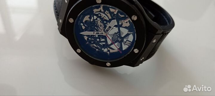 Часы мужские механические hublot