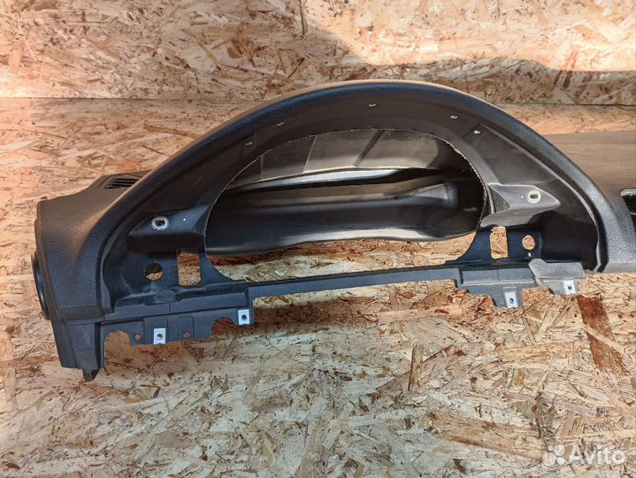 Панель приборов Торпедо BMW e39 2000