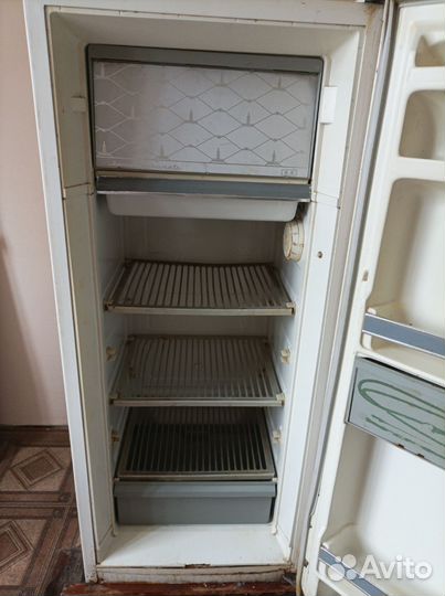 Холодильник ЗИЛ