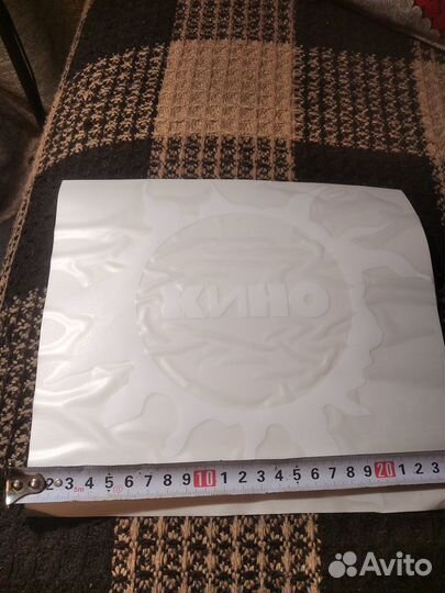 Наклейка на стекло Кино