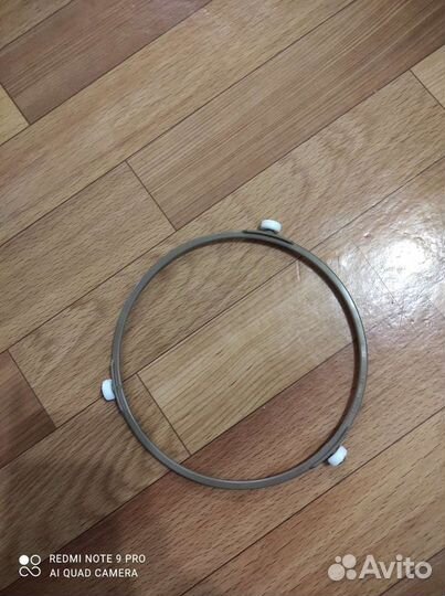 Опора тарелки свч