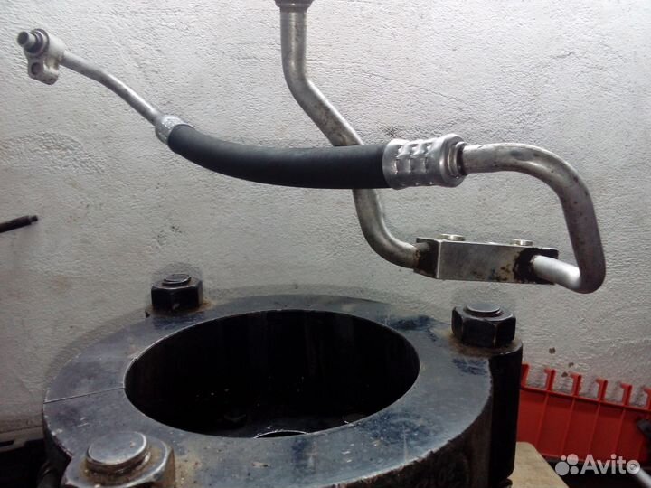 Трубки и шланги автокондиционера