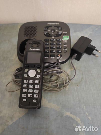 Телефон Panasonic KX-TG8041RU