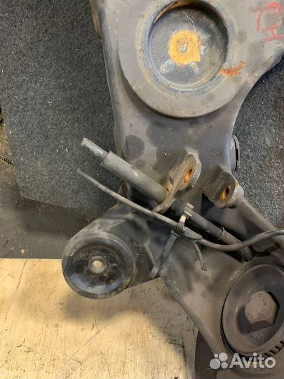 Рычаг задний правый Мерседес Вито w638