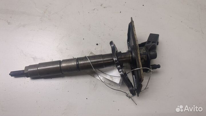 Форсунка топливная Volkswagen Phaeton, 2007