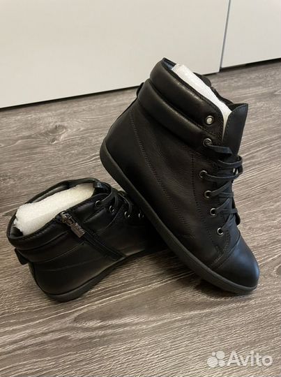 Ботинки новые