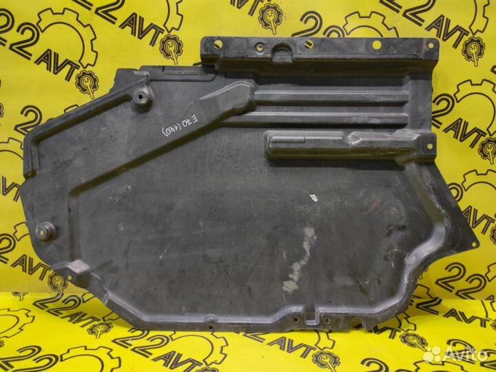 Защита горловины топливного бака задняя левая Bmw