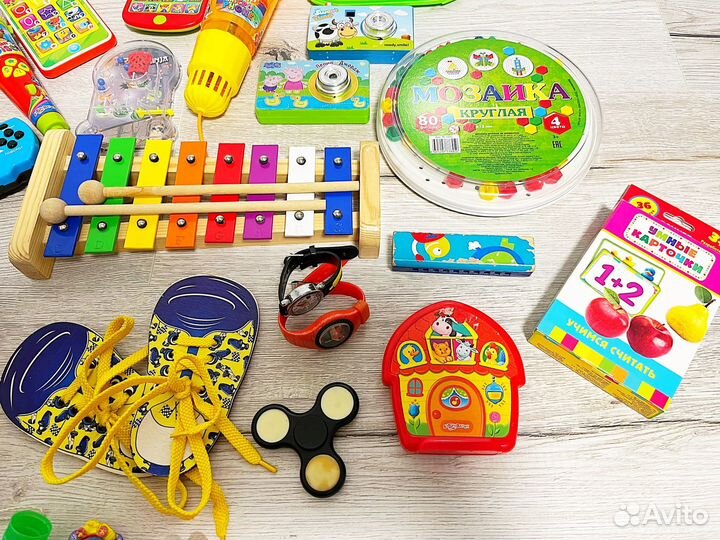 Большой набор развивающих и музыкальных игрушек
