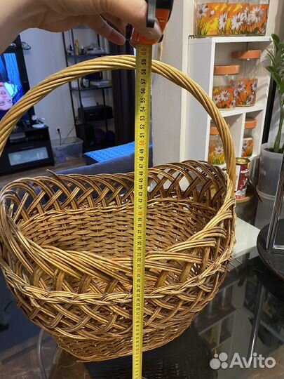 Корзина плетеная б/у