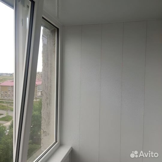 Отделка и остекление балконов в рассрочку