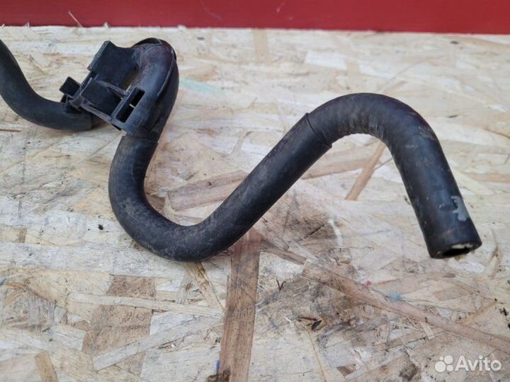 Патрубок радиатора Volkswagen Polo