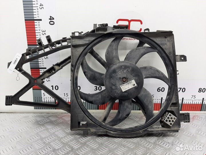 Вентилятор радиатора основного Opel Combo C