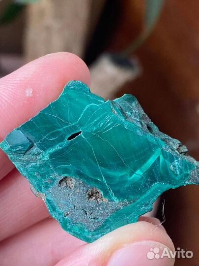 Малахит природный Кристалл