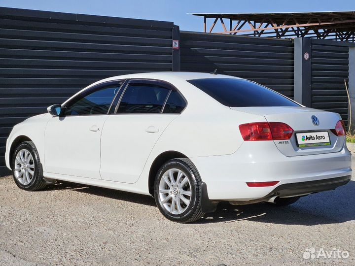 Volkswagen Jetta 1.6 AT, 2012, 196 000 км