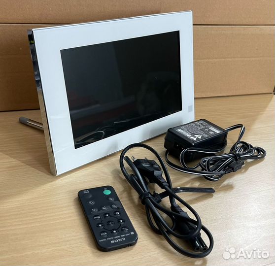 Цифровая фоторамка sony