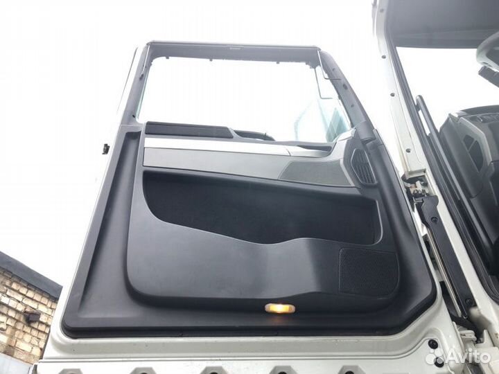 Дверь в сборе левая Man