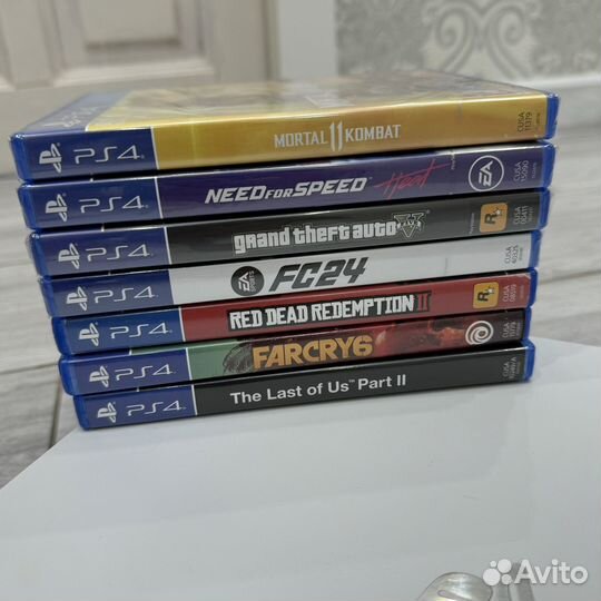 Sony PS4 Pro 1tb Как Новый / Белый