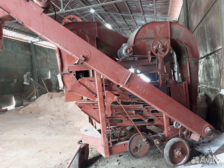 Зерноочиститель Воронежская Агротехника ОВС-25, 2010