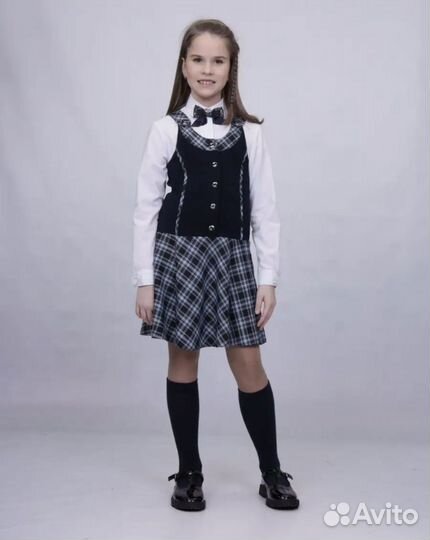 Продам Sky Lake Сарафан школьный 158