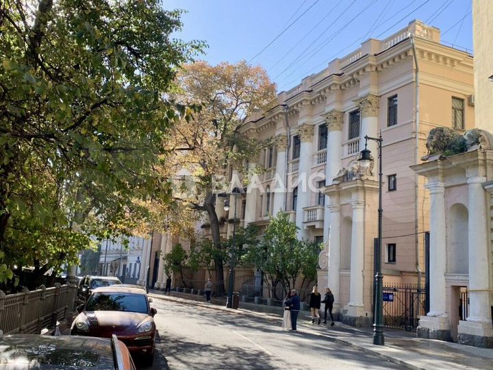 5-к. квартира, 164,4 м², 3/3 эт.