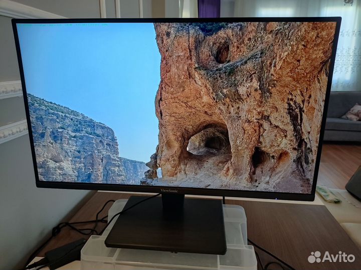Монитор 27 2k Viewsonic