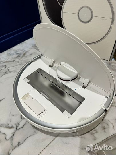 Робот-пылесос Roborock S5 Max белый