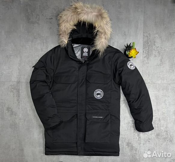 Зимняя куртка Canada goose