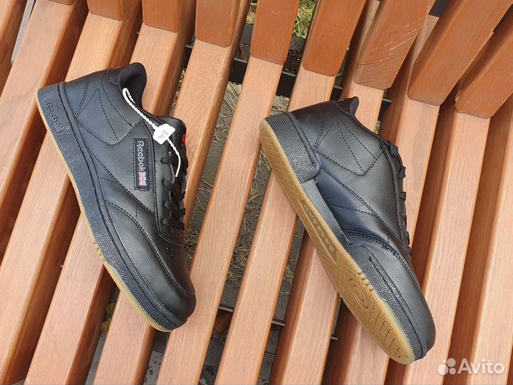 Мужские кроссовки