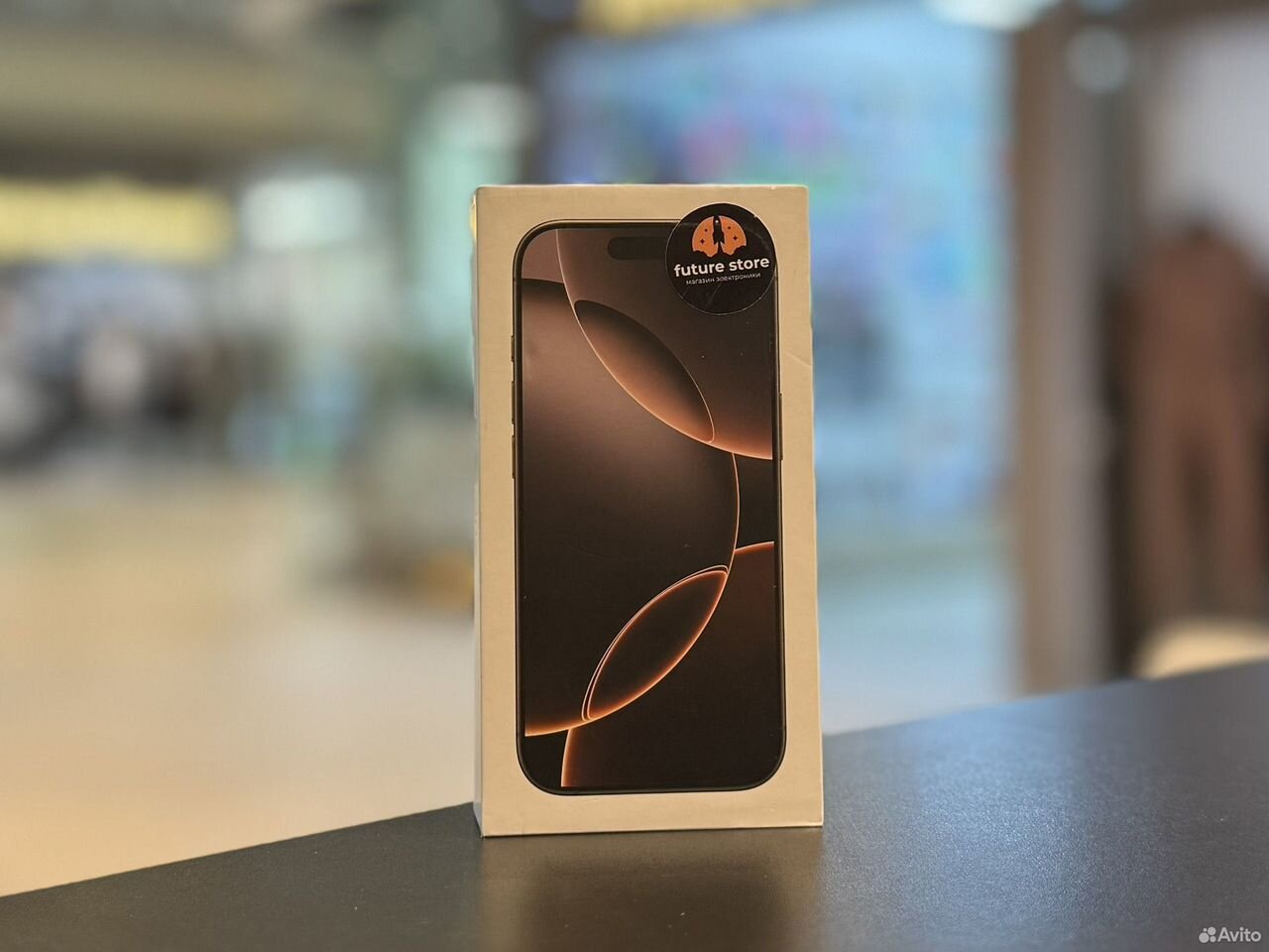 iPhone 16 Pro, 256 ГБ, eSIM