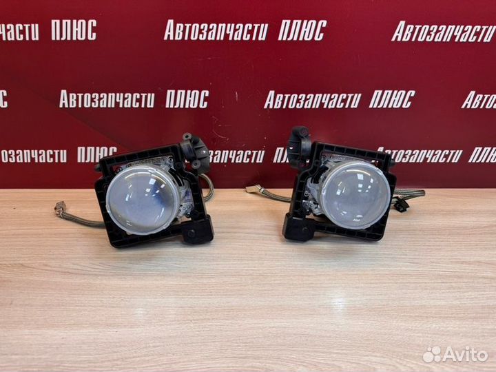 Линза фары передняя Jeep Cherokee Kl