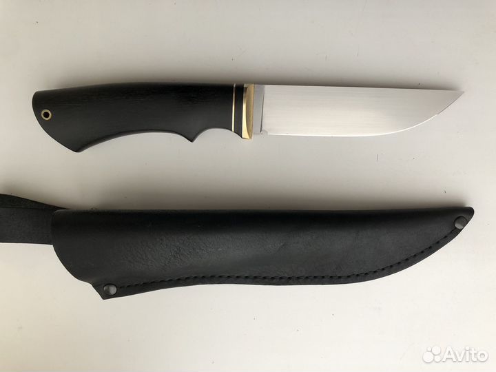 Нож из стали M390