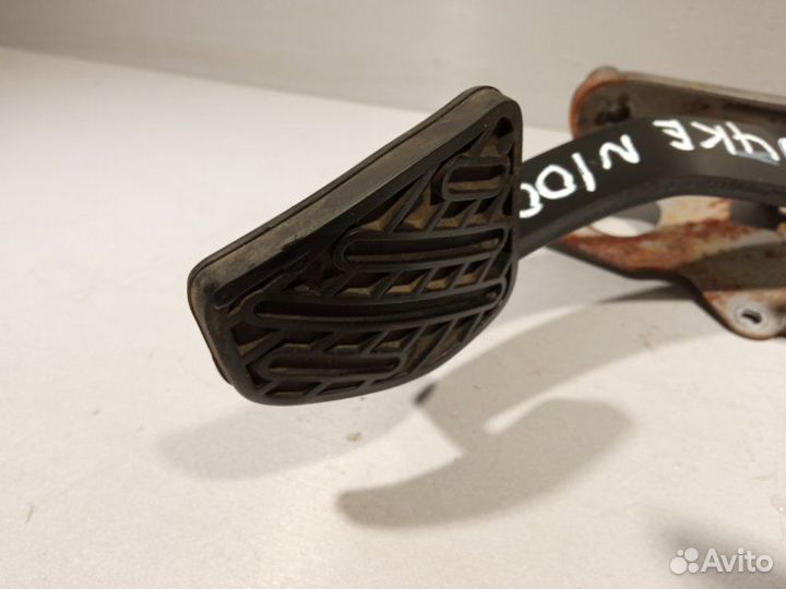 Педаль тормоза Nissan Juke HR16 2011