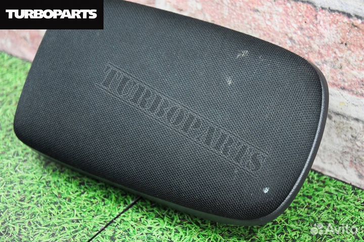 Подлокотник Toyota Corolla Axio NZE141 1nzfe