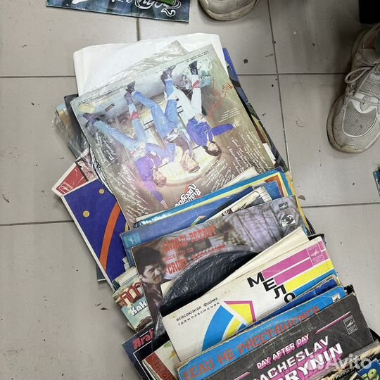 Виниловые пластинки 80 шт одним лотом (сзр)